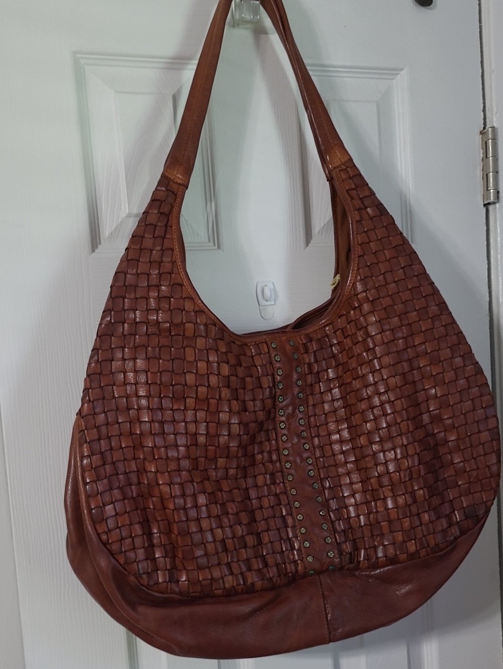 Woven Leather Hobo Bag in Chestnut Brown